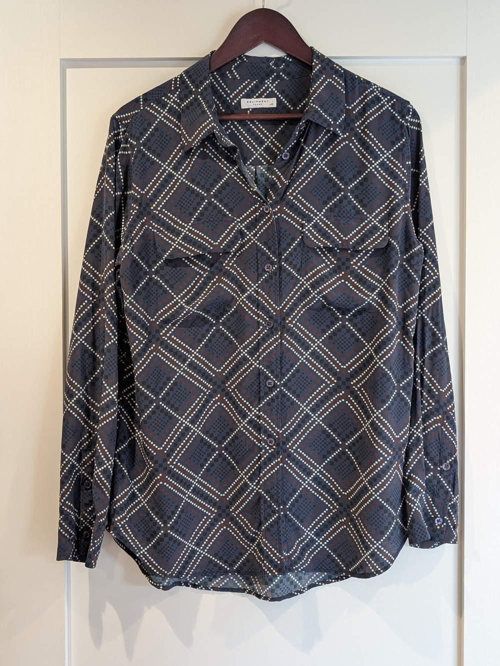 Equipment Silk Long Sleeve Button Up Shirt In Navy Blue Pattern